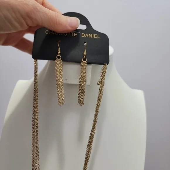 NWT Charlotte Daniel Statement Necklace Earring Set - Picture 2 of 4